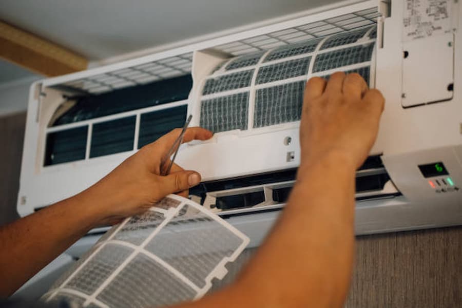 AC Duct Cleaning